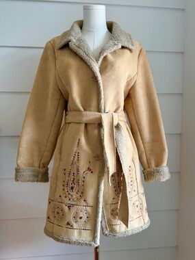 Y2K Faux Suede Sherpa Lined Embroidered Wrap Coat by Bacci Tan Size